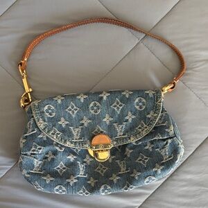 Louis Vuitton Denim mini pleaty